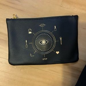Make up bag